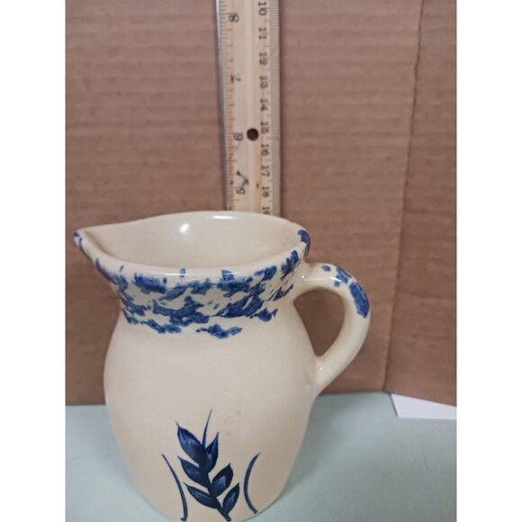 Vintage Robinson Ransbottom Pottery Blue Wheat Spongeware Stoneware 1pt Pitcher - Picture 7 of 7
